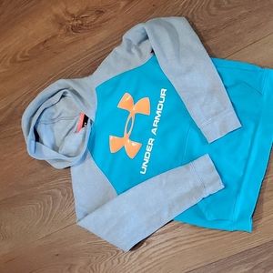 UNDER ARMOUR hoodie.    #3973